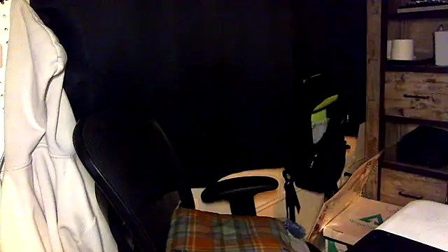 jhaycobXgarcia online show from 04/01/26, 07:10