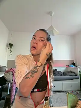 vinique99 online show from 02/28/26, 02:39