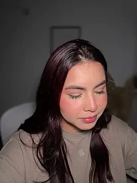 Zarahs Blare1 online show from 04/21/26, 01:42