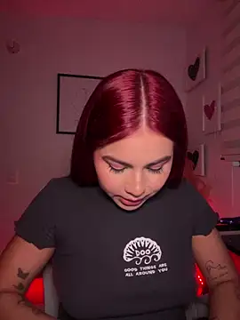 Zarahs Blare1 online show from 12/18/25, 02:49