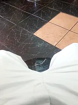 M8ygcthf3 online show from 02/05/26, 07:48