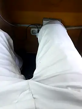 M8ygcthf3 online show from 02/06/26, 12:23