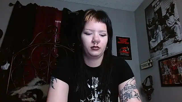 Snapshot of Bettieee_Agura chatting on 06/01/26, 10:53 Bettieee Agura online show from 06/01/26, 10:53