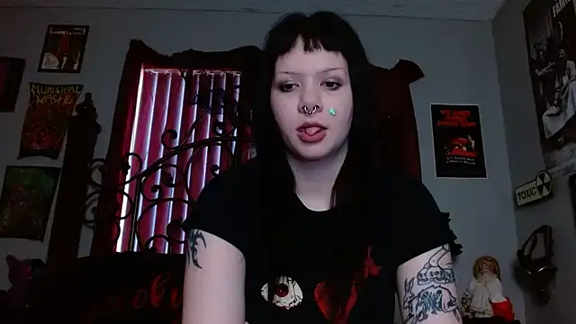 Bettieee Agura online show from 03/18/26, 09:04
