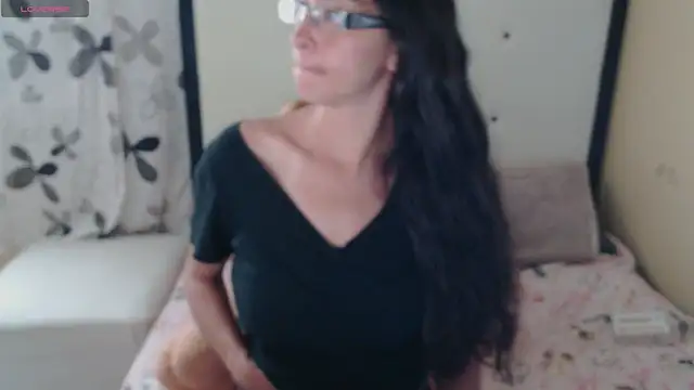 Snapshot of 1sasha_grey__1 chatting on 06/29/26, 10:20 1sasha grey 1 online show from 06/29/26, 10:20
