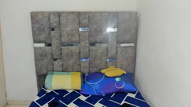 Tayler tabarez online show from 12/19/25, 03:47