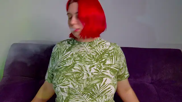 Stella Swann online show from 12/18/25, 12:42