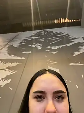 Snapshot of ErikaMurr chatting on 12/16/25, 03:55 ErikaMurr online show from 12/16/25, 03:55