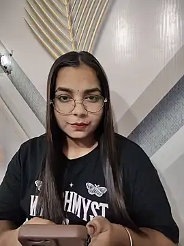 Himani 0122 online show from 07/10/26, 05:46