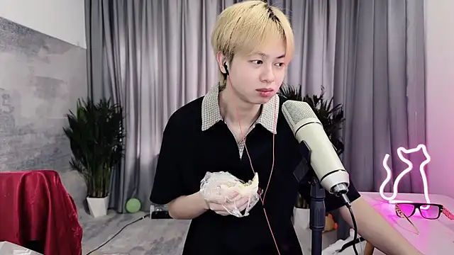 hafabva online show from 04/14/26, 02:05