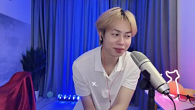 hafabva online show from 04/12/26, 01:47