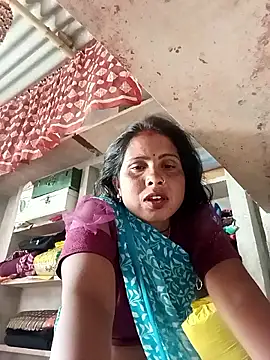 Shreya pandit online show from 04/11/26, 07:38