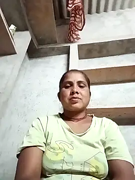 Shreya pandit online show from 02/22/26, 04:41