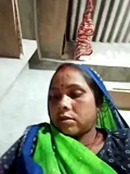 Snapshot of Shreya_pandit chatting on 01/10/26, 03:18 Shreya pandit online show from 01/10/26, 03:18