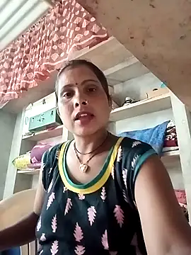 Shreya pandit online show from 04/30/26, 06:09