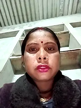 Snapshot of Shreya_pandit chatting on 01/11/26, 08:38 Shreya pandit online show from 01/11/26, 08:38