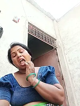 Shreya pandit online show from 05/13/26, 12:12