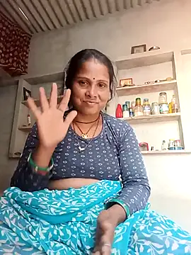 Shreya pandit online show from 04/10/26, 10:22