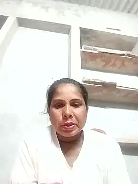 Snapshot of Shreya_pandit chatting on 01/14/26, 08:23 Shreya pandit online show from 01/14/26, 08:23