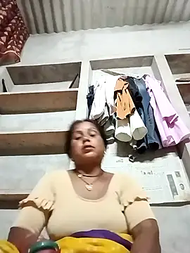 Shreya pandit online show from 04/16/26, 04:52