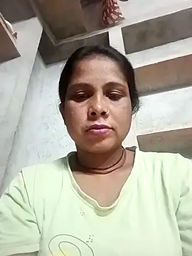 Shreya pandit online show from 02/20/26, 07:27