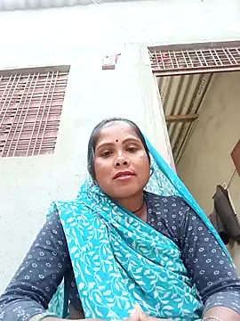 Shreya pandit online show from 04/15/26, 01:04