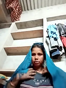 Shreya pandit online show from 02/22/26, 12:46