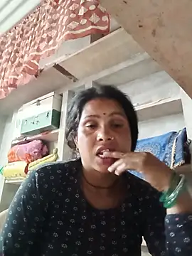 Shreya pandit online show from 05/26/26, 12:58