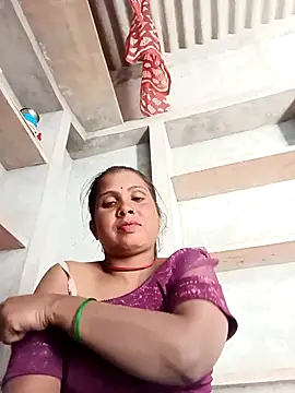 Shreya pandit online show from 02/17/26, 07:38