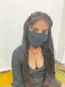 Pooja Love143 online show from 04/01/26, 06:48