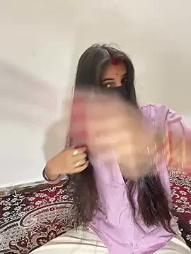 Pooja Love143 online show from 03/15/26, 08:43