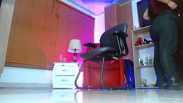 paola xm online show from 03/14/26, 10:10