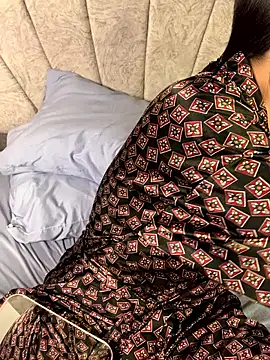 Val12777 online show from 03/12/26, 12:09