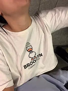 Val12777 online show from 04/08/26, 12:06