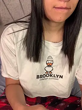 Val12777 online show from 04/16/26, 12:06