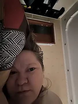 Snapshot of -Queen- chatting on 03/02/26, 04:46 -Queen- online show from 03/02/26, 04:46