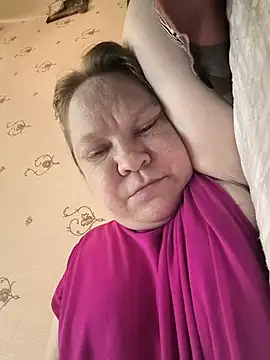 Snapshot of -Queen- chatting on 02/11/26, 02:50 -Queen- online show from 02/11/26, 02:50