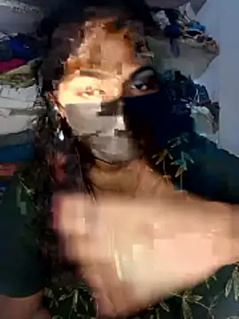 Snapshot of tamilsaisree chatting on 01/13/26, 05:28 tamilsaisree online show from 01/13/26, 05:28