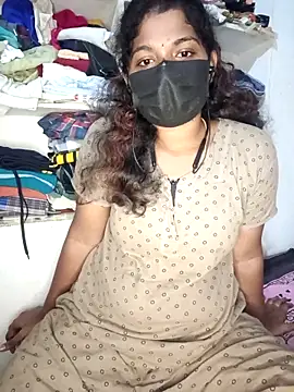 Snapshot of tamilsaisree chatting on 02/15/26, 06:07 tamilsaisree online show from 02/15/26, 06:07