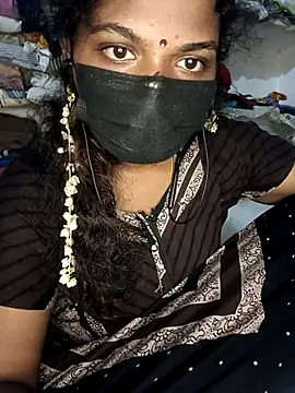 Snapshot of tamilsaisree chatting on 03/06/26, 05:30 tamilsaisree online show from 03/06/26, 05:30