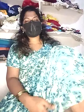 Snapshot of tamilsaisree chatting on 03/03/26, 08:05 tamilsaisree online show from 03/03/26, 08:05