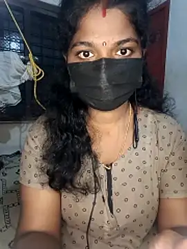 Snapshot of tamilsaisree chatting on 12/21/25, 03:57 tamilsaisree online show from 12/21/25, 03:57