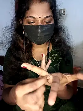 Snapshot of tamilsaisree chatting on 03/16/26, 05:05 tamilsaisree online show from 03/16/26, 05:05