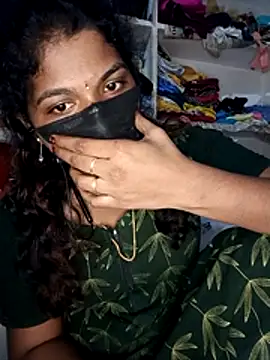 Snapshot of tamilsaisree chatting on 02/04/26, 06:14 tamilsaisree online show from 02/04/26, 06:14