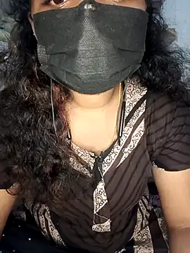 Snapshot of tamilsaisree chatting on 02/19/26, 05:43 tamilsaisree online show from 02/19/26, 05:43