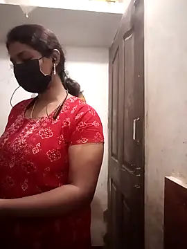 Snapshot of tamilsaisree chatting on 02/17/26, 05:27 tamilsaisree online show from 02/17/26, 05:27