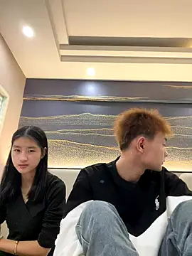 Snapshot of BY-668 chatting on 12/16/25, 09:57 BY-668 online show from 12/16/25, 09:57