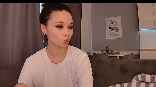 Snapshot of janeLoveSweetHeart chatting on 06/22/26, 02:17 janeLoveSweetHeart online show from 06/22/26, 02:17
