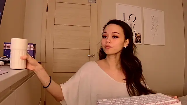 Snapshot of janeLoveSweetHeart chatting on 03/01/26, 09:26 janeLoveSweetHeart online show from 03/01/26, 09:26