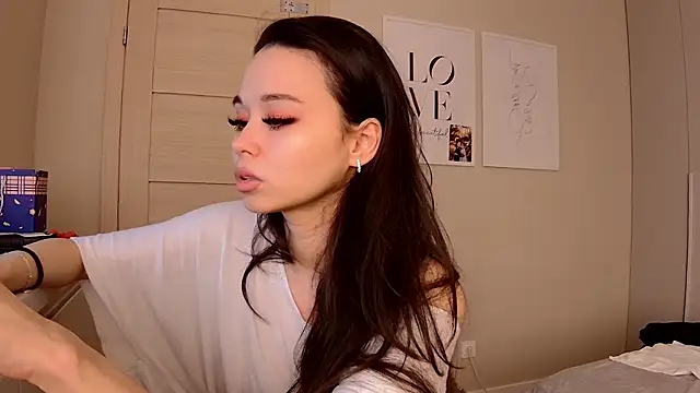 Snapshot of janeLoveSweetHeart chatting on 02/27/26, 04:07 janeLoveSweetHeart online show from 02/27/26, 04:07